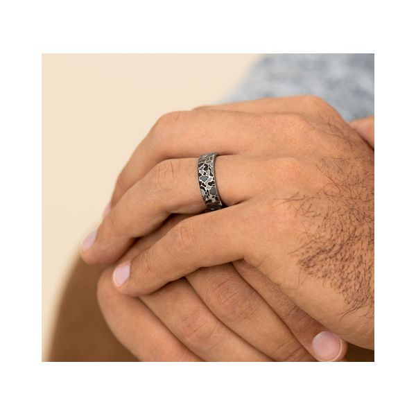 Men's Alternative Wedding Band Image 3 Spath Jewelers Bartow, FL