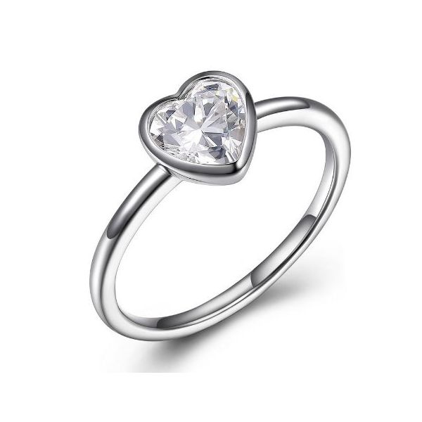 Reign Heart Diamondlite Bezel Ring Spicer Cole Fine Jewellers and Spicer Fine Jewellers Fredericton, NB