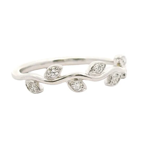 14K White Gold Diamond Wedding Band