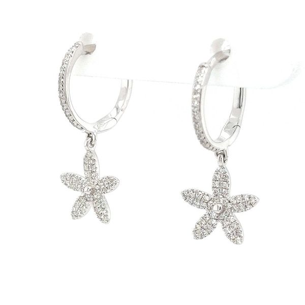 14kt White Gold Diamond Starfish Earrings Image 3 Stambaugh Jewelers Defiance, OH