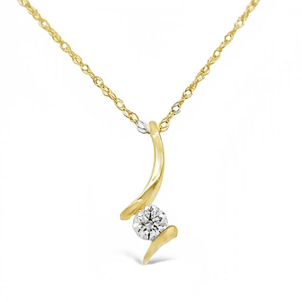 14kt Yellow Gold Diamond Pendant on a Rope Chain Stambaugh Jewelers Defiance, OH
