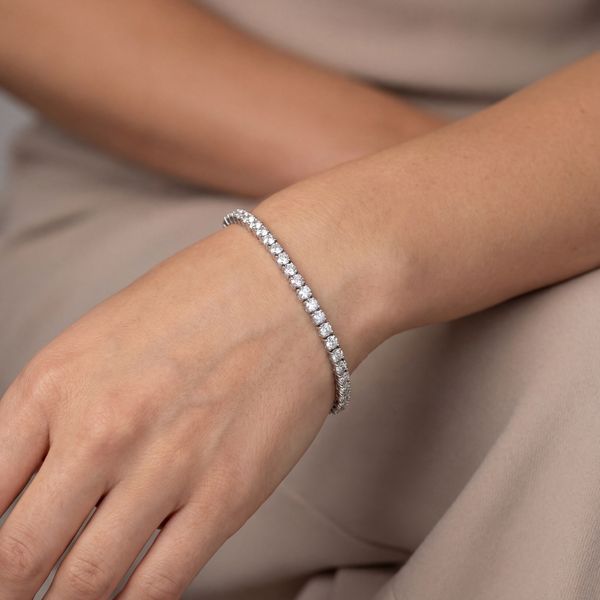 Diamond Bracelet Image 2 Stambaugh Jewelers Defiance, OH