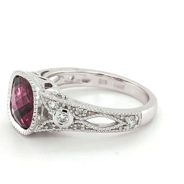 Colored Stone Fashion Ring Image 4 Stambaugh Jewelers Defiance, OH