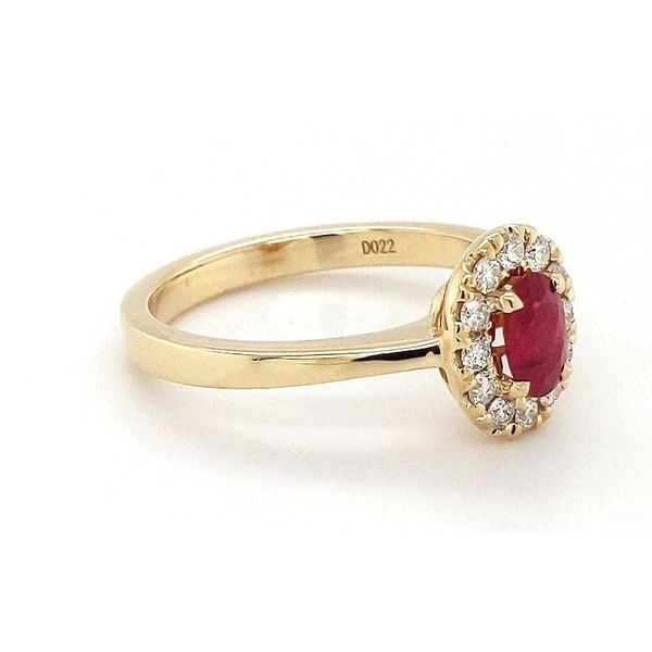 Colored Stone Fashion Ring Image 3 Stambaugh Jewelers Defiance, OH