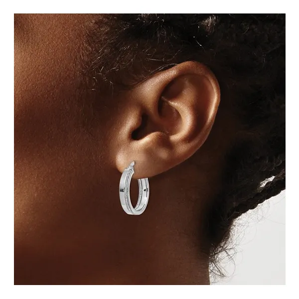 14kt White Gold Glimmer Hoop Earrings Image 3 Stambaugh Jewelers Defiance, OH