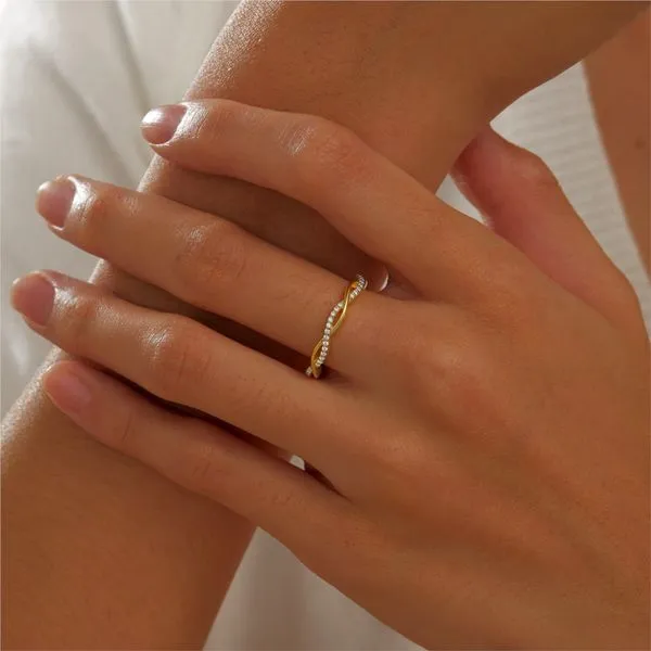 Lafonn TR Gold Stackable Twist Ring Image 2 Stambaugh Jewelers Defiance, OH