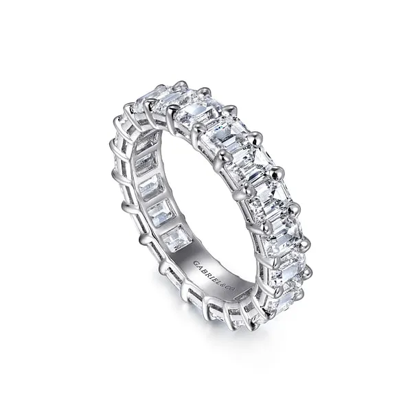14 Karat White Gold Shared Prong Emerald Cut Diamond Eternity Ring Image 2 Stambaugh Jewelers Defiance, OH