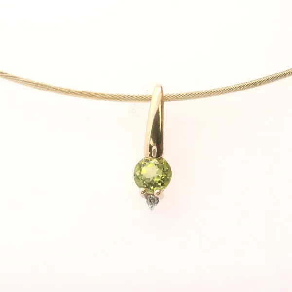 Estate 14 Karat Yellow Gold Cable Necklace And Peridot An...