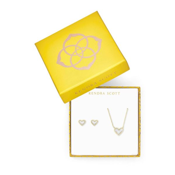 Kendra Scott Pendant Stambaugh Jewelers Defiance, OH