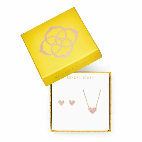 Kendra Scott Pendant Stambaugh Jewelers Defiance, OH