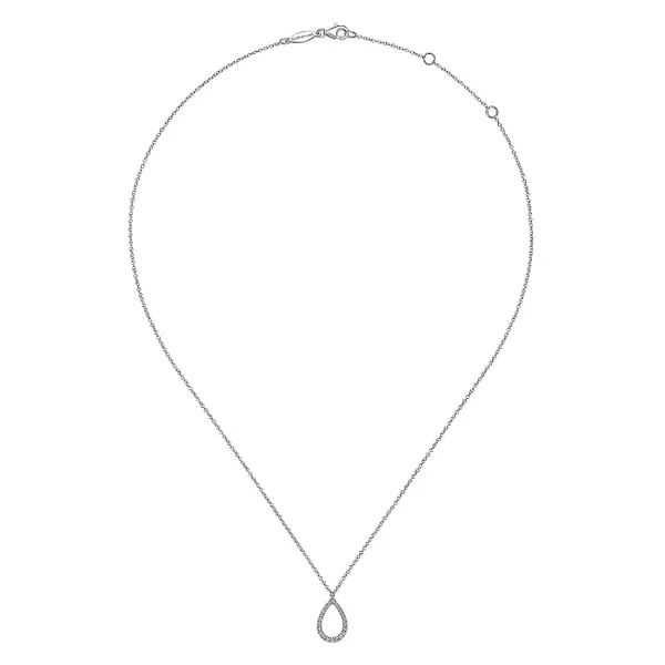 Necklace Image 2 Storey Jewelers Gonzales, TX