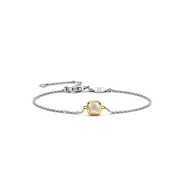 Bracelet Studio D Jewelers Woodstock, IL