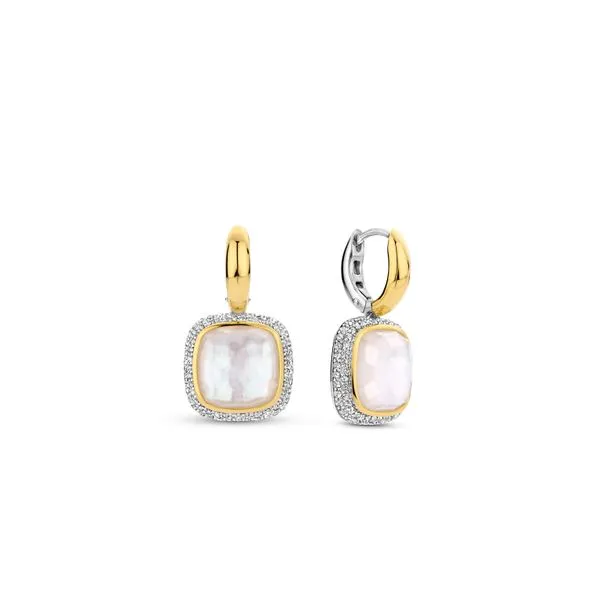 Earrings Studio D Jewelers Woodstock, IL