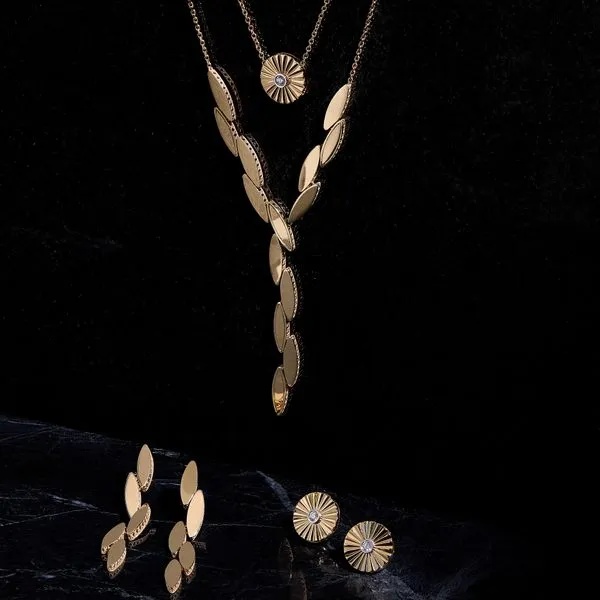 Yellow Gold Marquise Shape Lariat Necklace Image 3 SVS Fine Jewelry Oceanside, NY
