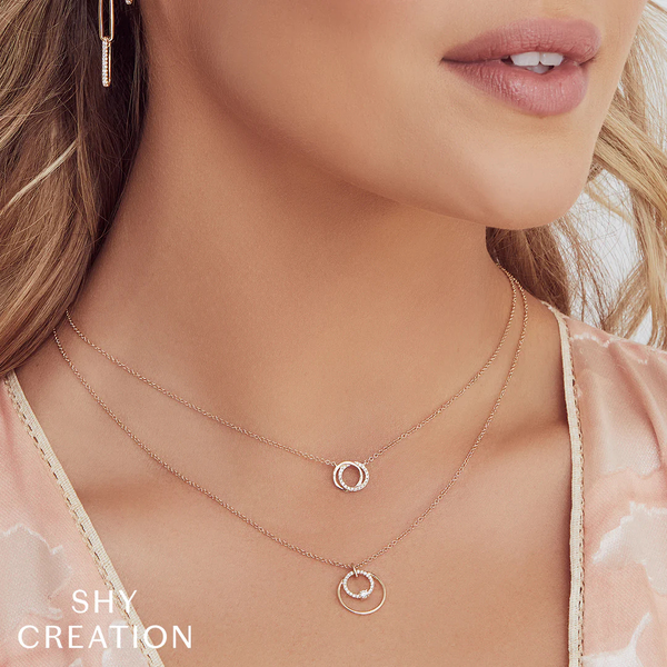 Shy Creation 14K White Gold Diamond Love Knot Circle Necklace, 0.07cttw Image 3 SVS Fine Jewelry Oceanside, NY