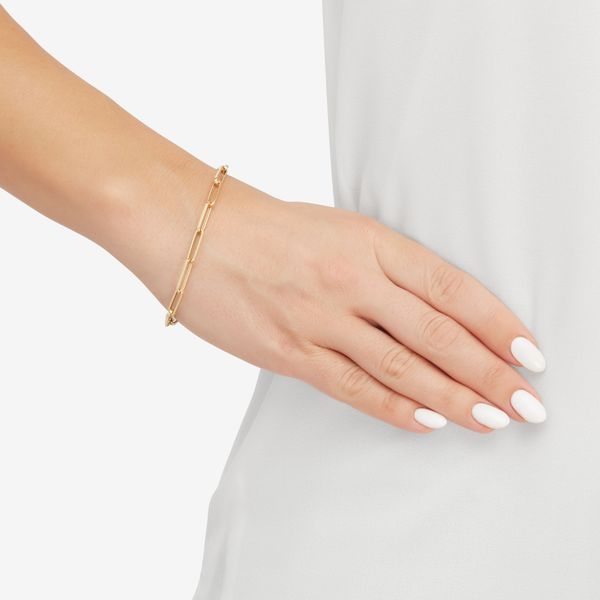 Yellow Gold 3.9 mm Hollow Paperclip Bracelet Image 3 SVS Fine Jewelry Oceanside, NY