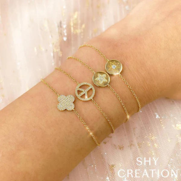 Shy Creation 14K Yellow Gold Diamond Clover Bracelet, 0.16cttw Image 3 SVS Fine Jewelry Oceanside, NY