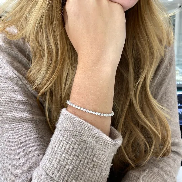 Lab Grown Diamond Tennis Bracelet 5ctw Image 2 SVS Fine Jewelry Oceanside, NY