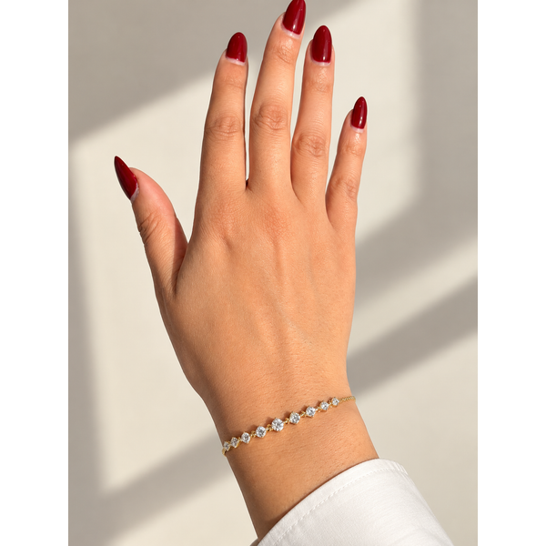 Everlee 14K Yellow Gold Starlight Graduated Lab Grown Diamond Chain Bracelet, 1 ctw Image 4 SVS Fine Jewelry Oceanside, NY