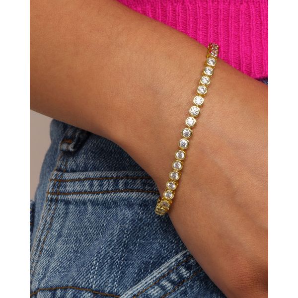 Melinda Maria Baroness Gold Tennis Bracelet Image 2 SVS Fine Jewelry Oceanside, NY