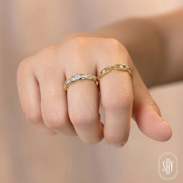 Shy Creation Yellow Gold Diamond Link Band Image 3 SVS Fine Jewelry Oceanside, NY