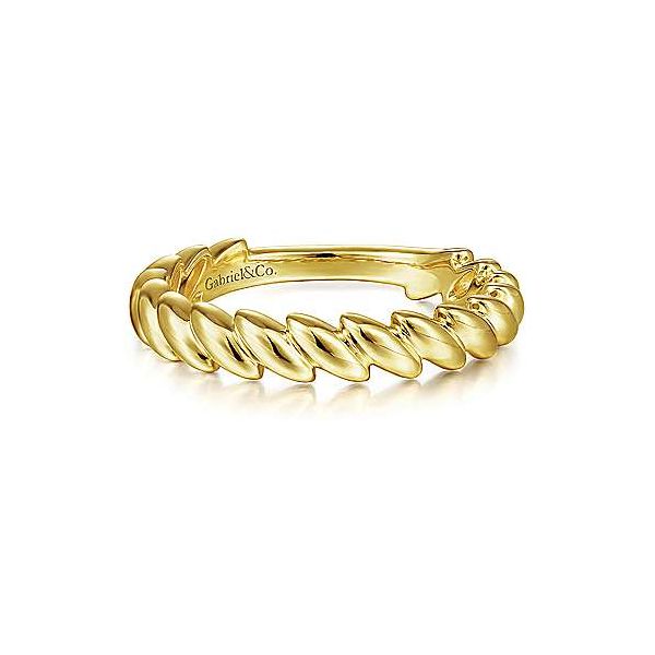 Gabriel & Co. Stackable 14K Yellow Gold Tilted Leaf Ring SVS Fine Jewelry Oceanside, NY