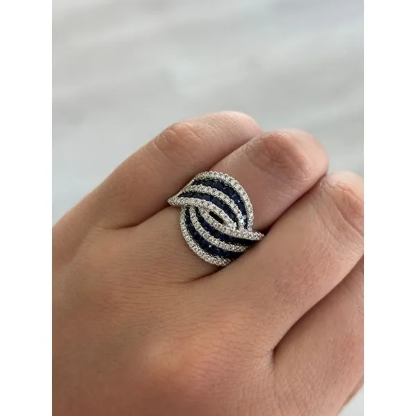 Sapphire & Diamond Ring, Size 6.5 SVS Fine Jewelry Oceanside, NY