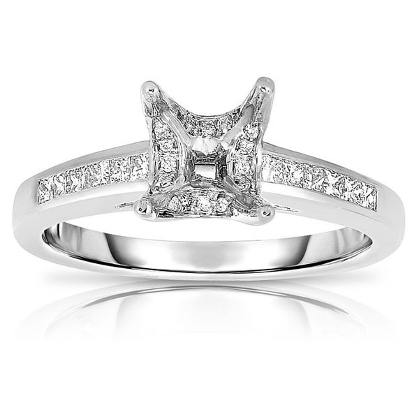 18K White Gold Diamond Engagement Ring, Size 6.5 SVS Fine Jewelry Oceanside, NY