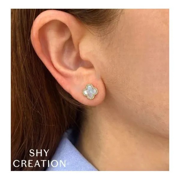 Shy Creation Yellow Gold Clover Earrings