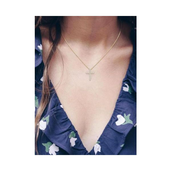 Yellow Gold Diamond Cross, 0.25Cttw, 18