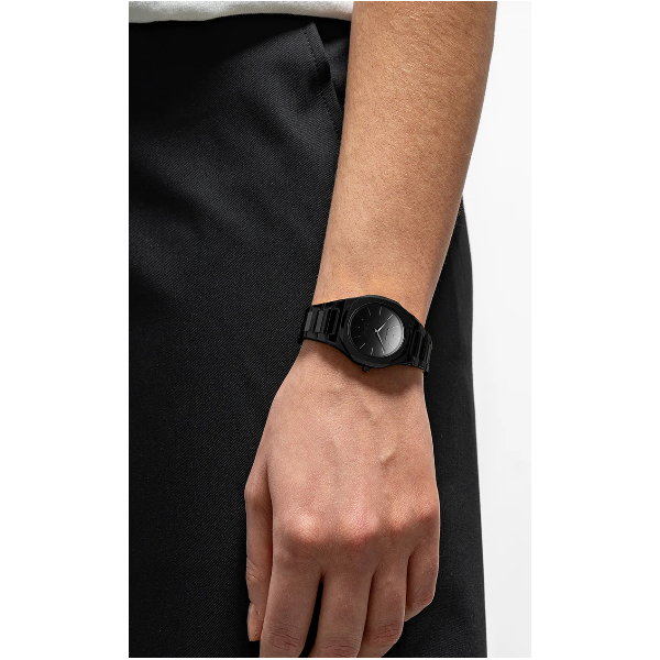 D1 Milano Ultra Thin Men's Black Gleam Watch Image 2 SVS Fine Jewelry Oceanside, NY