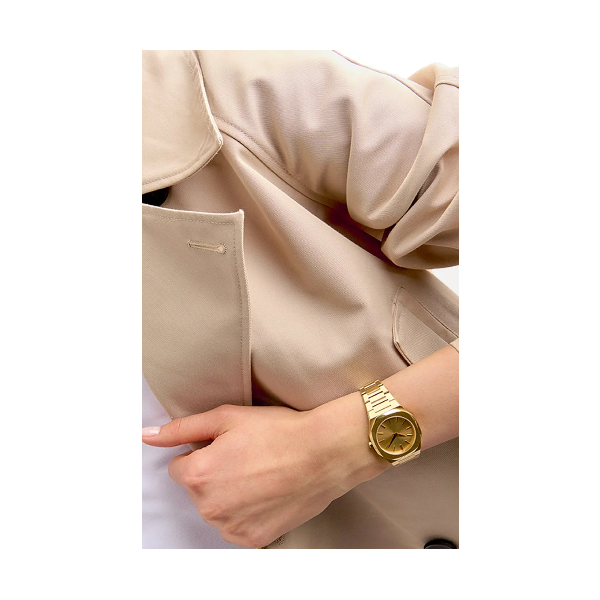 D1 Milano Ultra Thin Women's Zephyr Gold Watch Image 2 SVS Fine Jewelry Oceanside, NY
