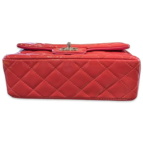 Pre-Owned Chanel Classic Single Flap Quilted Patent Mini Image 4 SVS Fine Jewelry Oceanside, NY