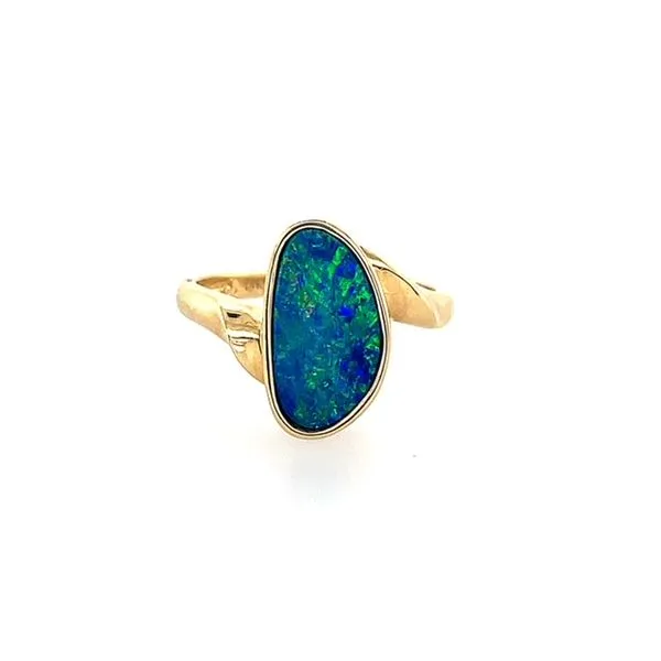 Colored Stone Ring Swede's Jewelers East Windsor, CT