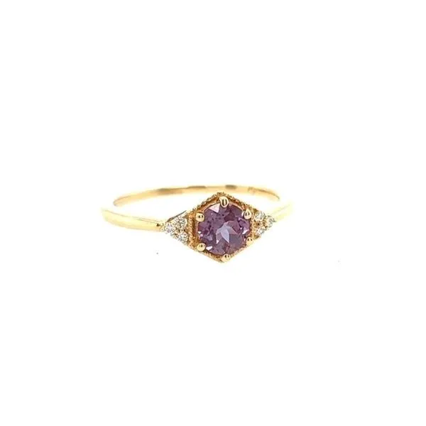 Colored Stone Ring Swede's Jewelers East Windsor, CT