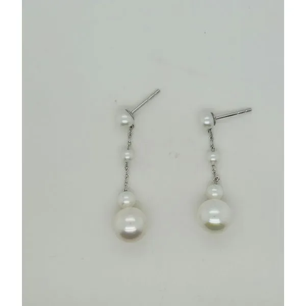 Pearl Earrings Swede's Jewelers East Windsor, CT