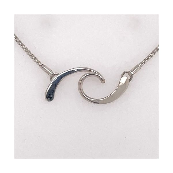 Tom Kruskal Hand Crafted Sterling Silver Single Wave Necklace -16