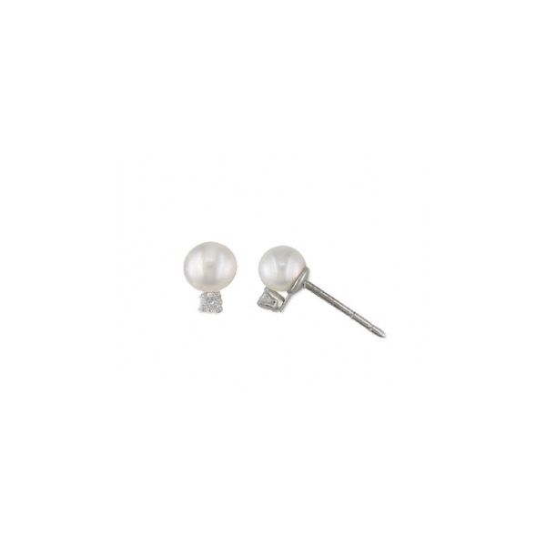 Pearl Earrings Swift's Jewelry Fayetteville, AR