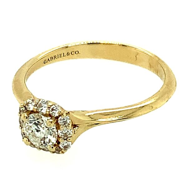 GABRIEL & CO ER911730R0Y44JJ.0001 14K YELLOW GOLD DIAMOND ENGAGEMENT RING CENTER ROUND BRILLIANT WITH CUSHION HALO  CENTER STONE Image 2 Taylors Jewellers Alliston, ON