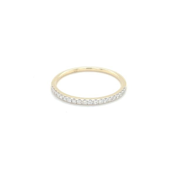 DIAMOND WEDDING BAND 20RD=0.14TW 14KT YELLOW GOLD SIZE 7.5 Taylors Jewellers Alliston, ON