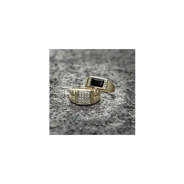 9x6MM Onyx & Diamond Ring in 10K Yellow Gold Image 3 Taylors Jewellers Alliston, ON