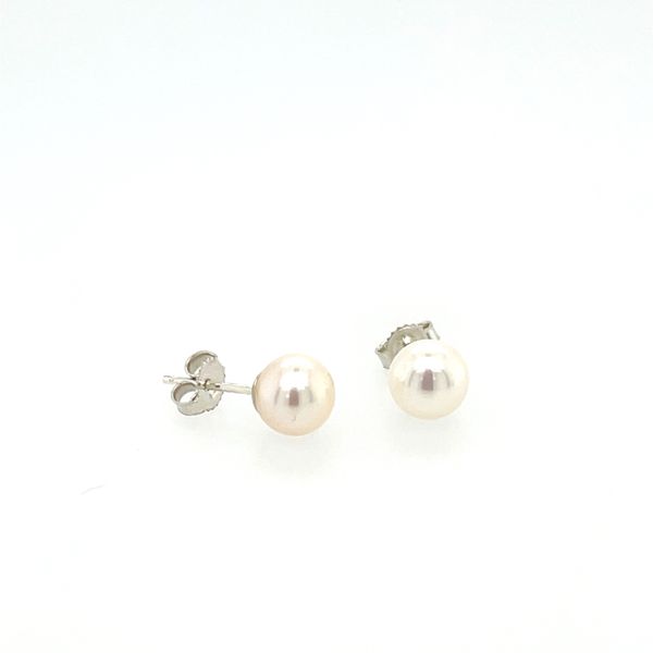 6-7MM Fresh Water Pearl Necklace with Bracelet And Stud Earrings Image 5 Taylors Jewellers Alliston, ON