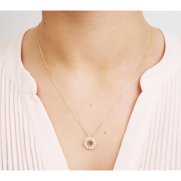 14kt Yellow Gold Pearl & Diamond Pendant Image 2 Taylors Jewellers Alliston, ON