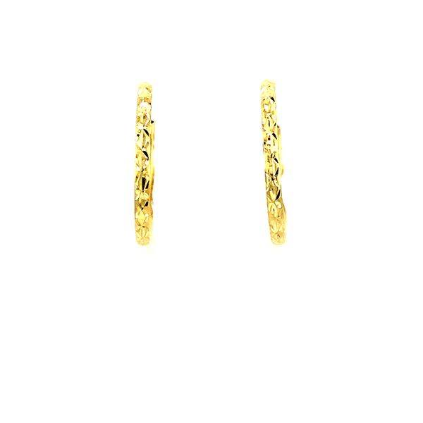 10KT Yellow Gold Diamond Cut 19mm Hoop Earrings Image 2 Taylors Jewellers Alliston, ON