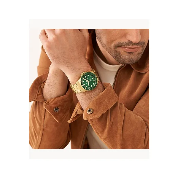 Fossil green dial sales