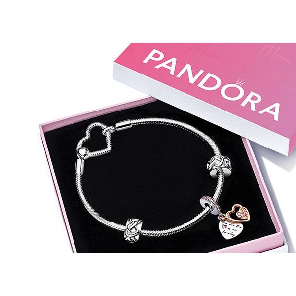Pandora - B801780-19 Entwined Infinite Hearts Bracelet Gift Set Taylors Jewellers Alliston, ON