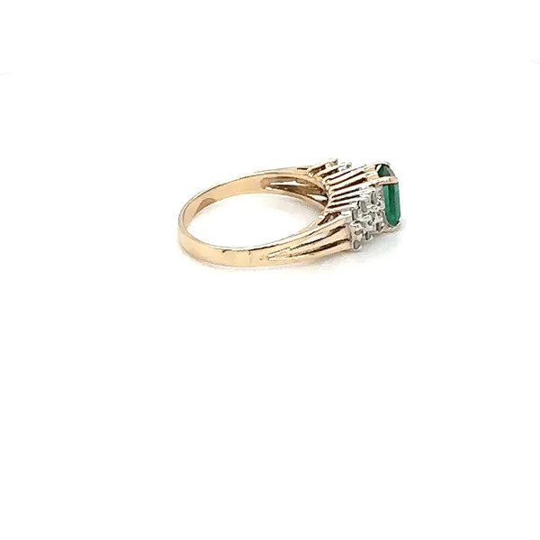 Lab Created Emerald Ring Image 4 Taylors Jewellers Alliston, ON