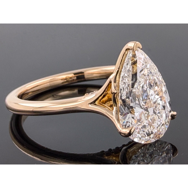 Lab Grown Engagement Ring Tena's Fine Diamonds and Jewelry Elberton, GA