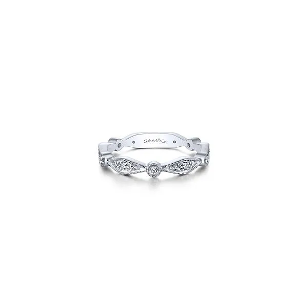 Anniversary Rings Tena's Fine Diamonds and Jewelry Elberton, GA