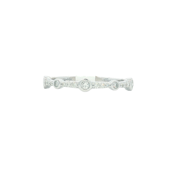 Anniversary Ring Tena's Fine Diamonds and Jewelry Elberton, GA